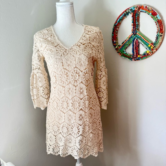 Karen Kane Dresses & Skirts - Karen Kane Cream Crochet Lace Dress